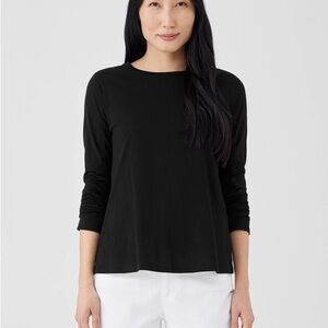 NWT Eileen Fisher black crew neck t 
Long sleeve t shirt size PL